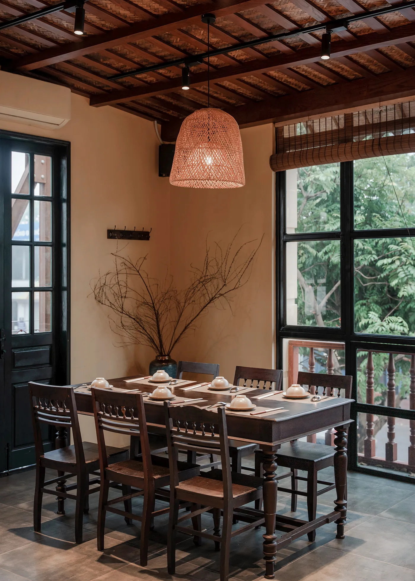 Giải pháp thiết kế và thi công quầy buffet nhà hàng bởi Nắng Decor